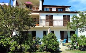 Istra 2